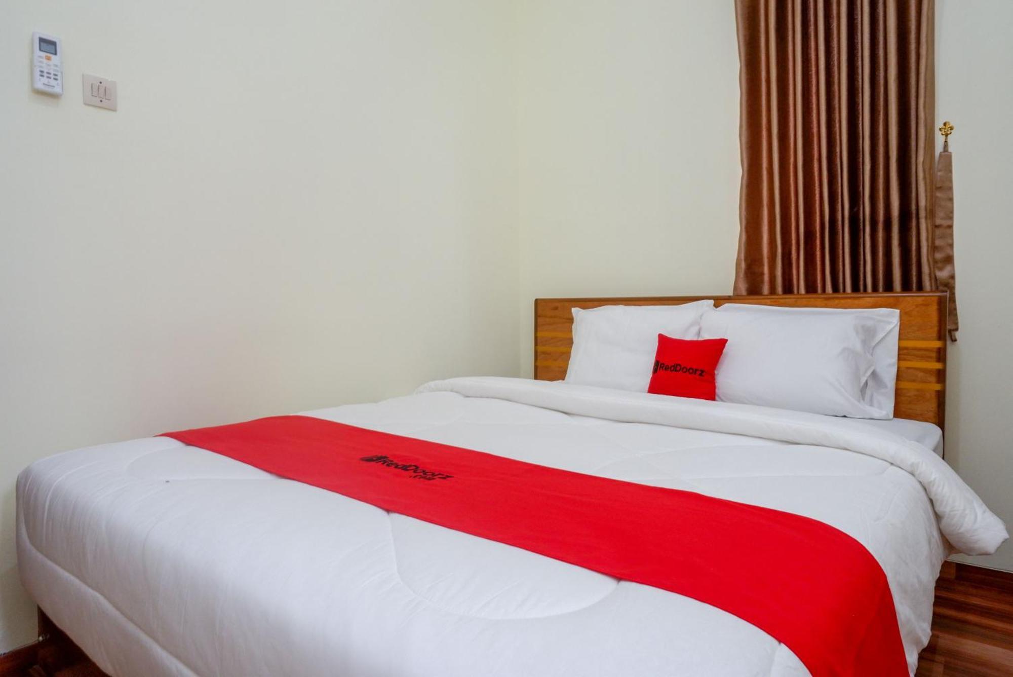 Reddoorz Near Rita Supermall Purwokerto 2 ภายนอก รูปภาพ