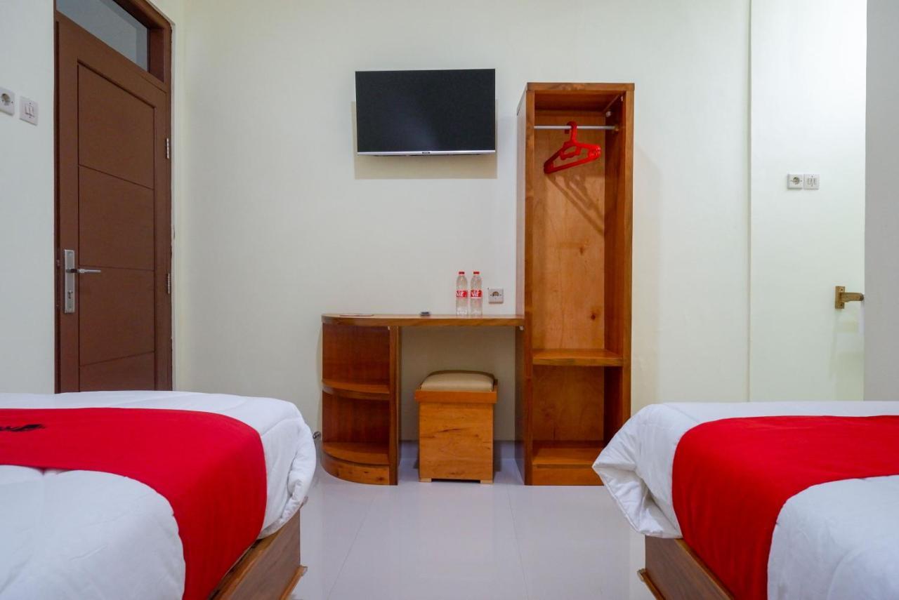 Reddoorz Near Rita Supermall Purwokerto 2 ภายนอก รูปภาพ