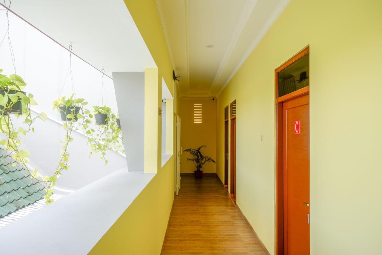 Reddoorz Near Rita Supermall Purwokerto 2 ภายนอก รูปภาพ