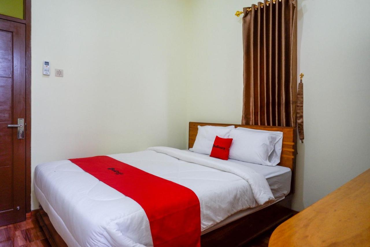 Reddoorz Near Rita Supermall Purwokerto 2 ภายนอก รูปภาพ