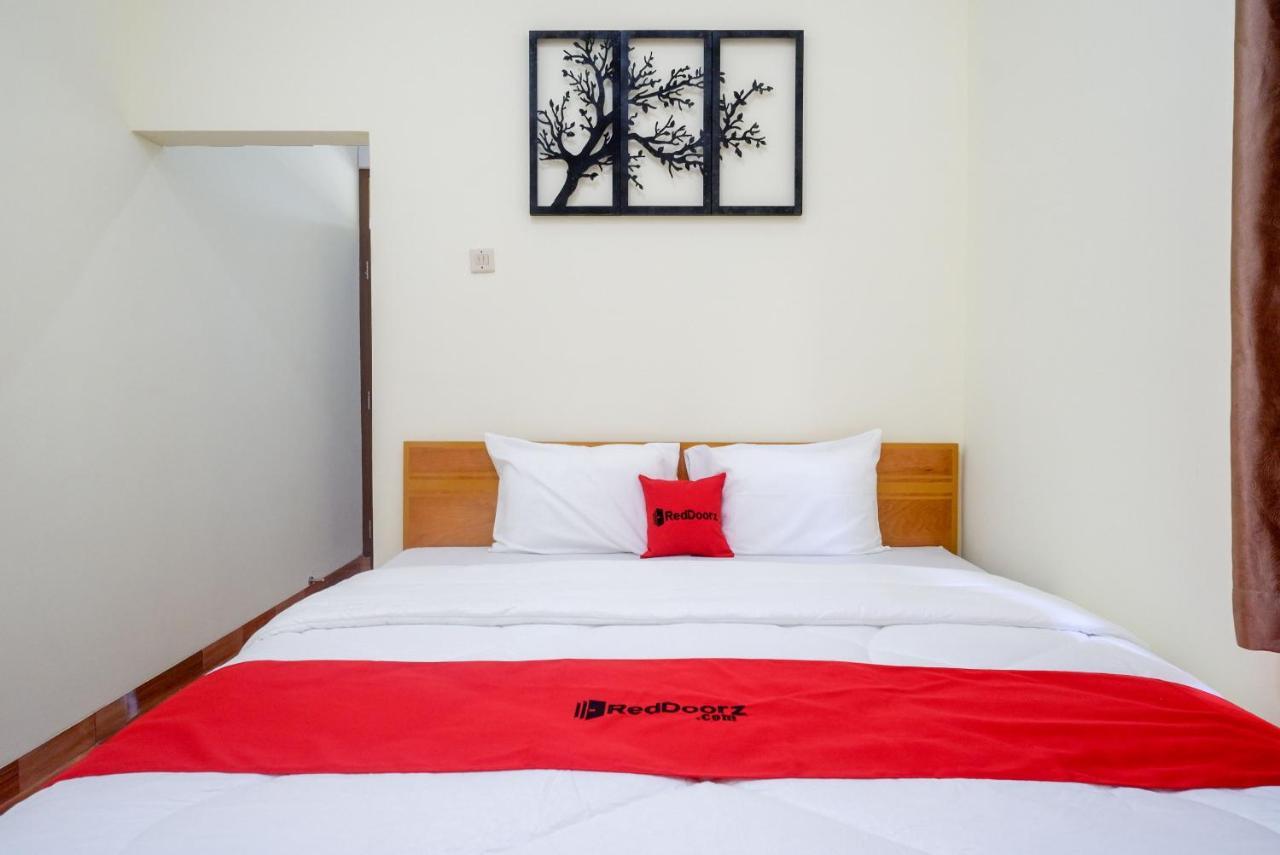 Reddoorz Near Rita Supermall Purwokerto 2 ภายนอก รูปภาพ