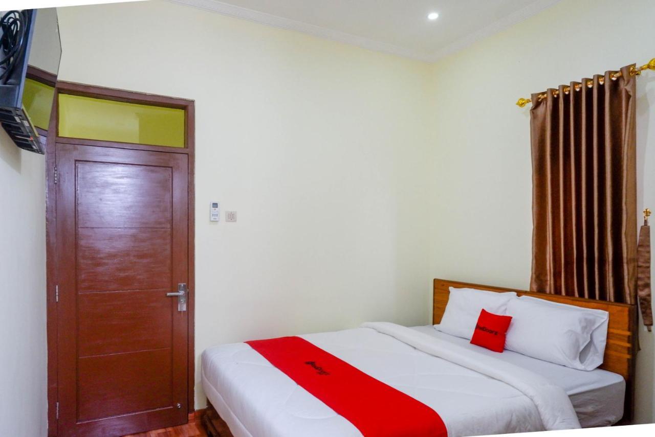 Reddoorz Near Rita Supermall Purwokerto 2 ภายนอก รูปภาพ