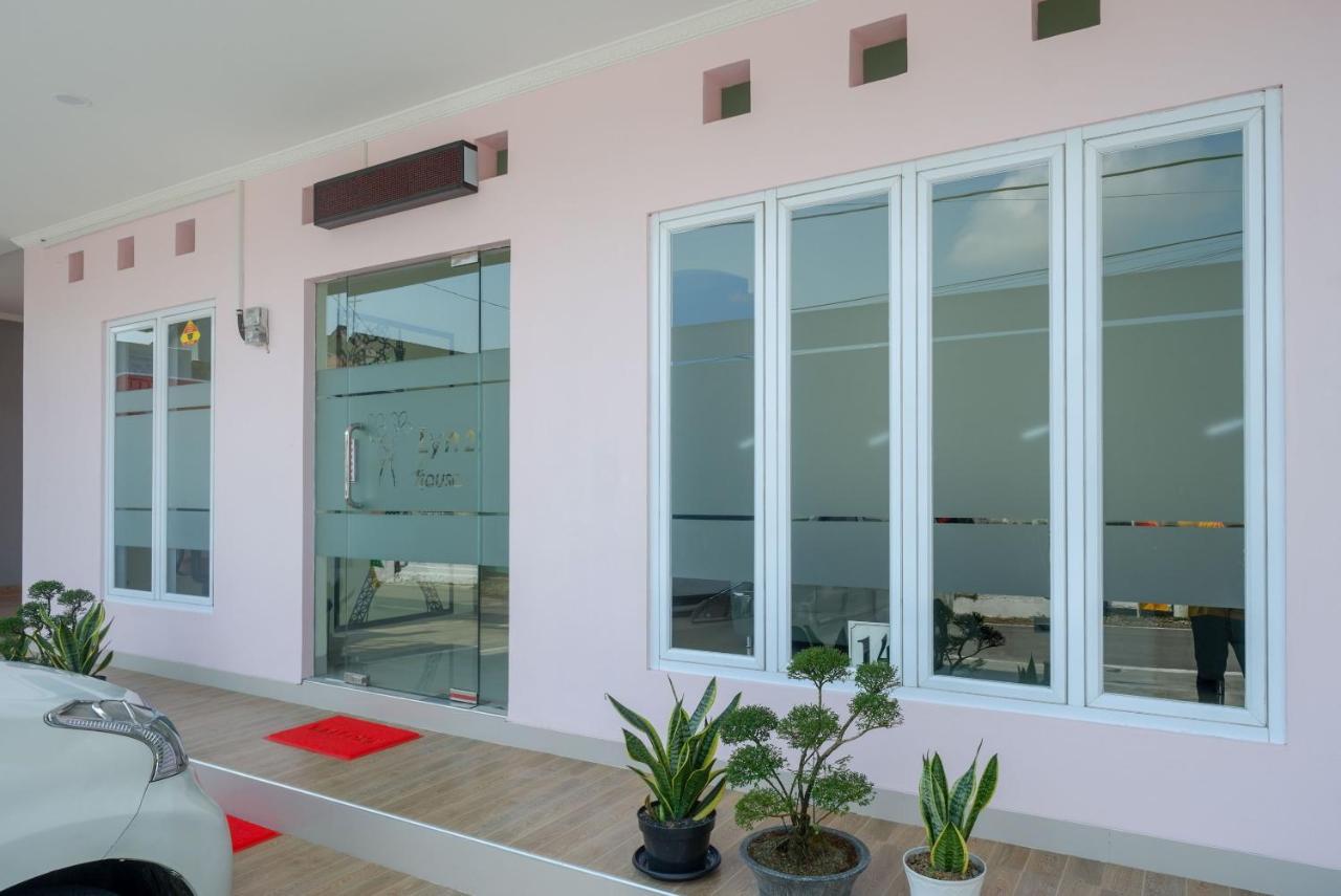 Reddoorz Near Rita Supermall Purwokerto 2 ภายนอก รูปภาพ